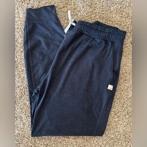 NWOT Vuori Performance Jogger Long Midnight Heather Size Large